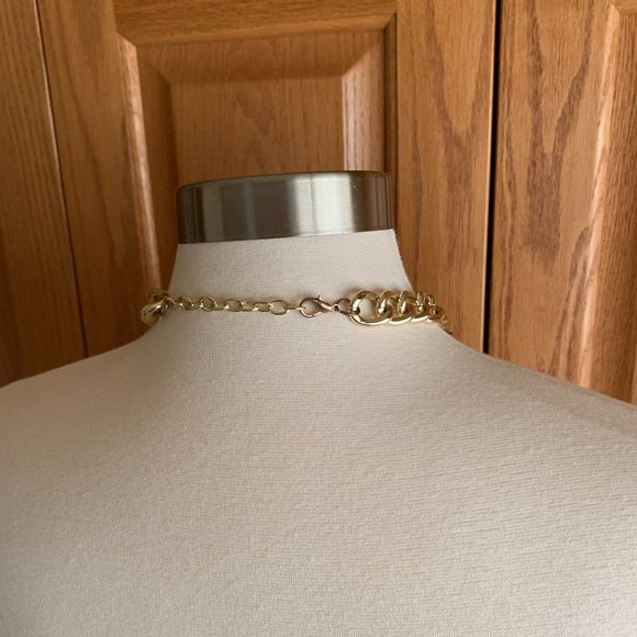 Crystal & Beaded Statement Necklace -Perfect Shape - Picture 2 of 10